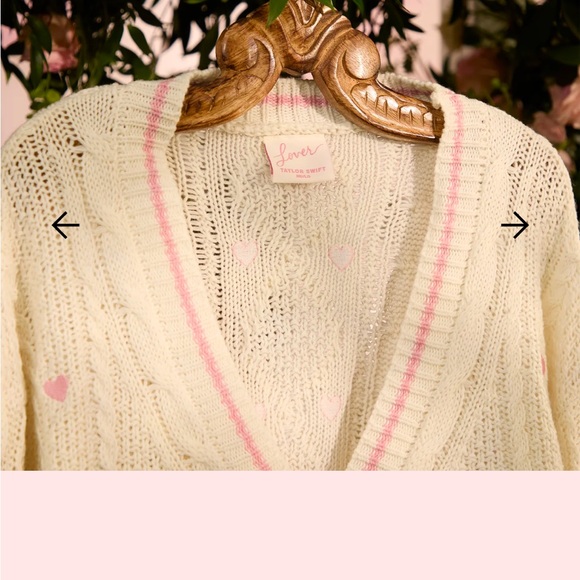 Taylor Swift Lover cardigan - Picture 3 of 6